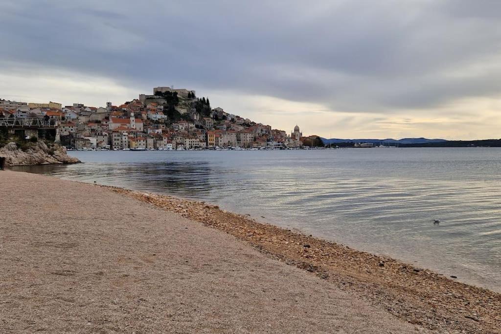 Summer Breeze Apartment - Quiet Place With A Spectacular View And A Garden Sibenik Exterior photo